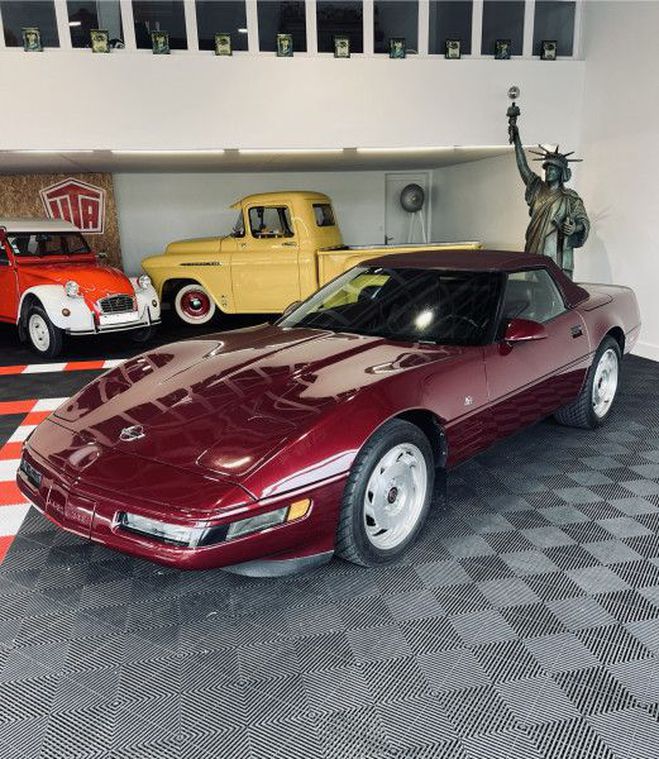 Chevrolet Corvette USA CONVERTIBLE V8 5.7 BORDEAU de 1993