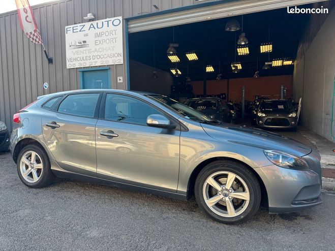 Volvo V40 1.6 diesel 115ch  de 2015
