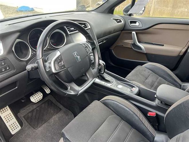 Citroen DS4 4 CROSSBACK 2.0 BHDI 180CV SPORT CHIC EA  de 2017