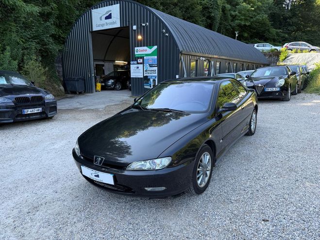 Peugeot 406 Coup 2.2i 158cv Sport 3e main Noir de 2002