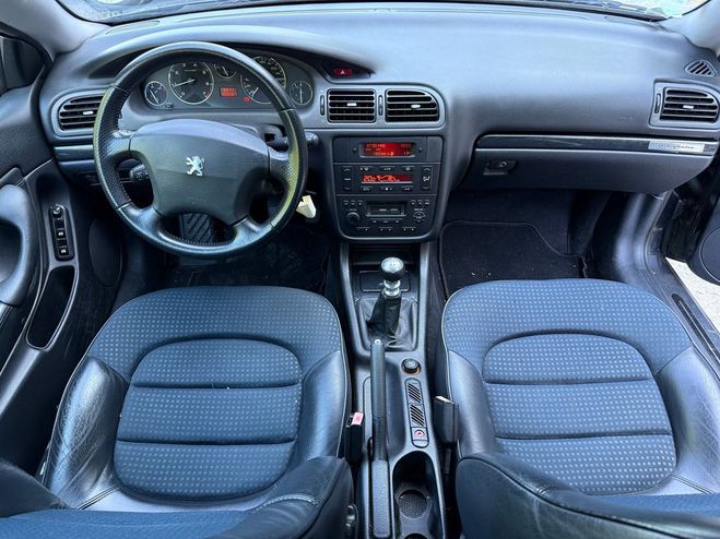 Peugeot 406 Coup 2.2i 158cv Sport 3e main Noir de 2002