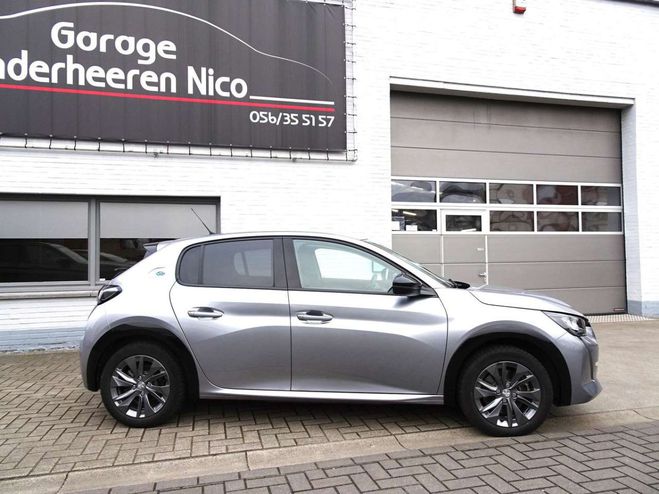 Peugeot 208 e-208 50kWh Allure CARPLAY,CAMERA,NAVI,C Gris Mtallis de 