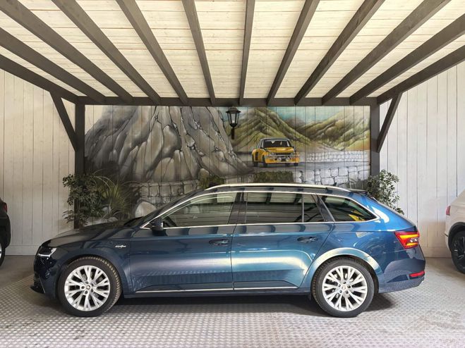 Skoda Superb Break COMBI 2.0 TDI 200 CV LAURIN & KLEM Bleu de 2022