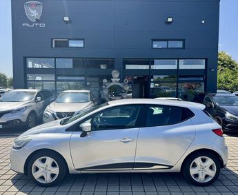  Voir détails -Renault Clio 0.9 TCe 90ch energy Zen Euro6 2015 à Nouvoitou (35)