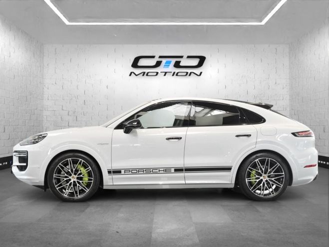 Porsche Cayenne COUPE E-Hybrid 3.0 V6 519 ch S Blanc Carrara de 2024