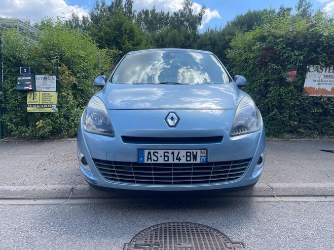 Renault Megane SCENIC III 1.4i 130CV Bleu Laqu de 2010