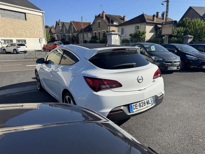 Opel Astra GTC Coup 1.4i Turbo - 140 S&S Sport cli BLANC de 2012