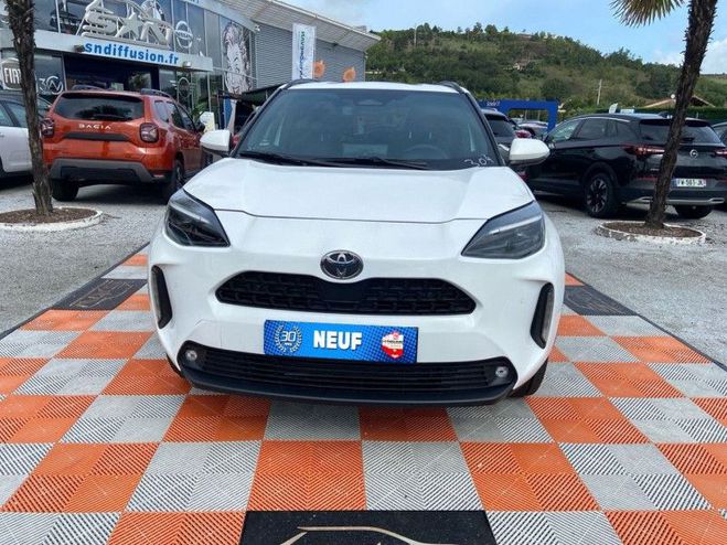 Toyota Yaris 1.5 HYBRIDE 130 DESIGN PACK HIVER ET SEC  de 2025