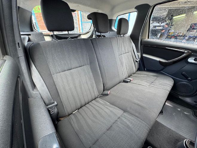 Dacia Duster 1.5 dCi 110 4x2 Laurate GRIS de 2011