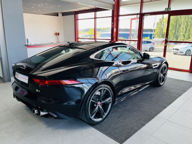 Jaguar F-Type COUPE 5,0 V8 550 R BVA8 AWD TOIT PANORAM NOIR de 2016