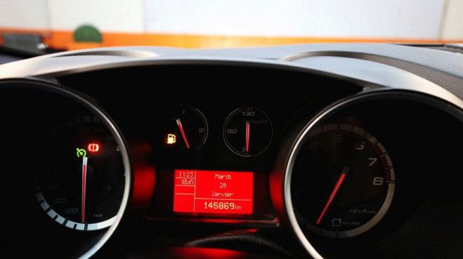 Alfa romeo Giulietta 1.4 16V T-JET DISTINCTIVE STOP&START Blanc de 2010