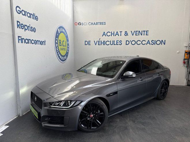 Jaguar XE 2.0D 180CH R-SPORT BVA8 Gris de 2019