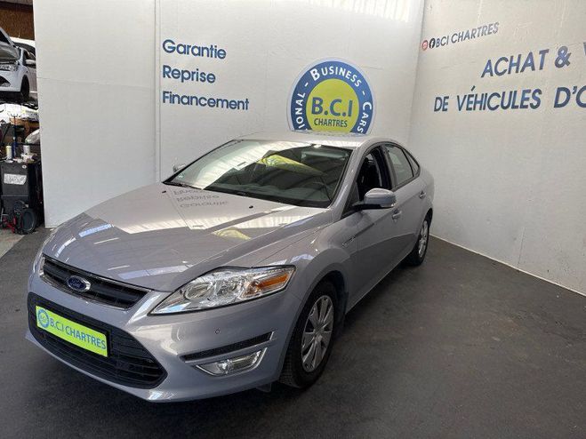 Ford Mondeo 1.6 SCTI 160CH ECOBOOST TREND 4P Gris de 2011