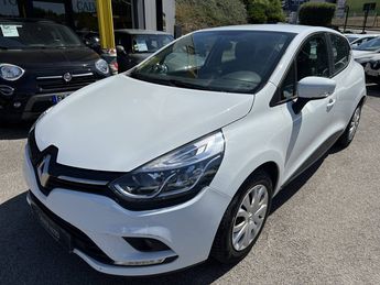  Voir détails -Renault Clio 1,5 DCI 75 CH 5 PLACES à Lanester (56)