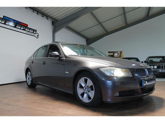 BMW Serie 3 323i Luxe - BVA BERLINE E90 GRIS FONCE de 2006