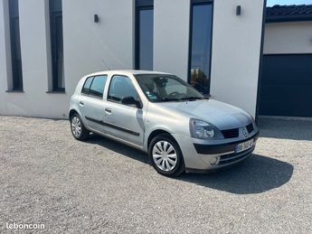  Voir détails -Renault Clio 1.5 dci 65 ch pack Clim à Montauban (82)