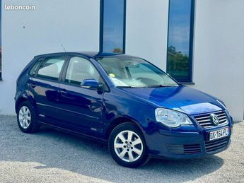  Voir détails -Volkswagen Polo IV Phase 2 1.4 i 16V 75cv à Montauban (82)