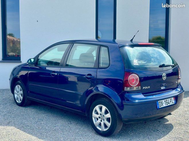 Volkswagen Polo IV Phase 2 1.4 i 16V 75cv Bleu de 2005