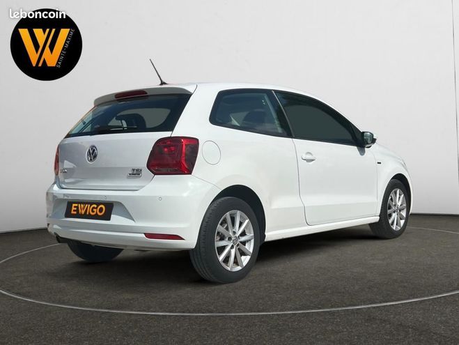Volkswagen Polo 1.2 TSI 90 BLUEMOTION LOUNGE 1ERE MAIN T Blanc de 2015