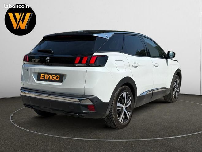 Peugeot 3008 GENERATION-II 1.2 PURETECH 130 ALLURE-CO Blanc de 2019