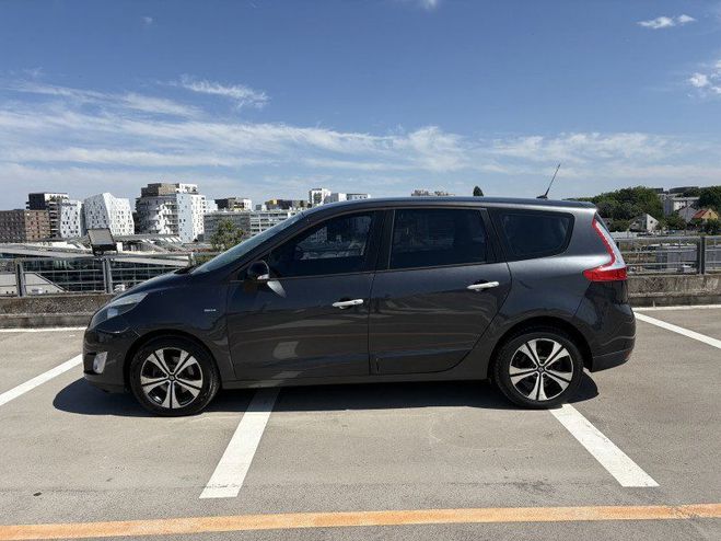 Renault Grand Scenic III 1.5 DCI 110CH BOSE 7 PLACES Gris F de 2011