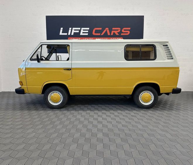 Volkswagen Transporter Combi T3 (F24) 2.0 69ch 1980 amnag 3  BLANC Jaune de 1980