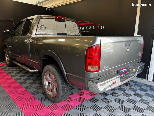 Dodge Ram 1500 SLT 5.7 HEMI 345cv MODELE 4X4 17500 Gris de 2005