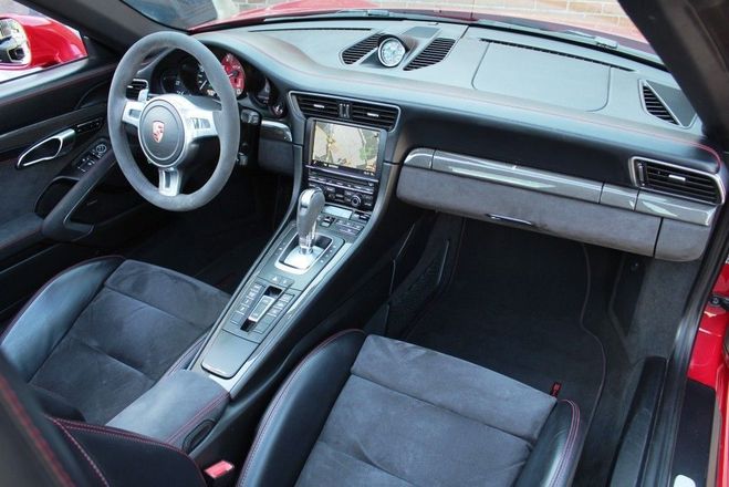 Porsche 911 TYPE 991 TARGA (991) 3.8 430 4 GTS PDK Rouge Carmin de 2015