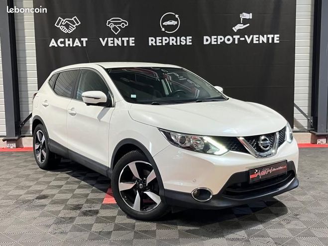 Nissan Qashqai 1.2 DIG-T 115ch N-Connecta Blanc de 2017