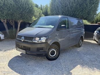  Voir détails -Volkswagen Transporter FG 2.8T L1H1 2.0 TDI 150CH BUSINESS LINE à Perpignan (66)