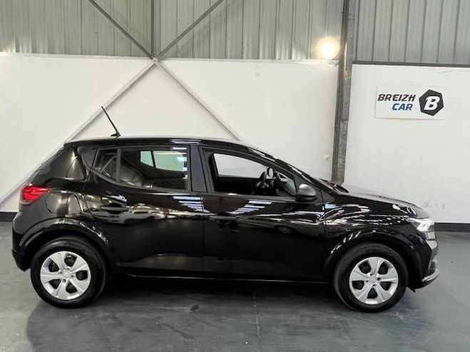 Dacia Sandero III (BJI) 1.0 SCe 65ch Confort -22 NOIR de 2024