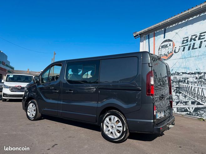Renault Trafic 28950 ht L1H1 5 places 170 cv EDC Gris de 2023