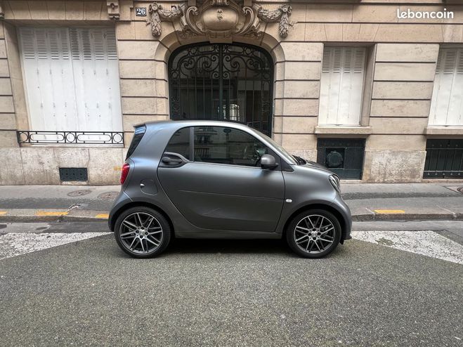 Smart Fortwo coupe brabus xclusive radar   camera jbl Gris de 2018