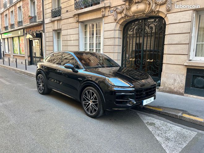 Porsche Cayenne Coupe E-Hybrid 470 CH JANTES 22- CAMERA- Noir de 2024