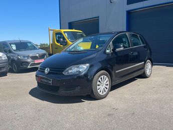  Voir détails -Volkswagen Golf Plus + 1.6 TDI CR - 105CH Trendline PHASE 2 G à Crottet (01)