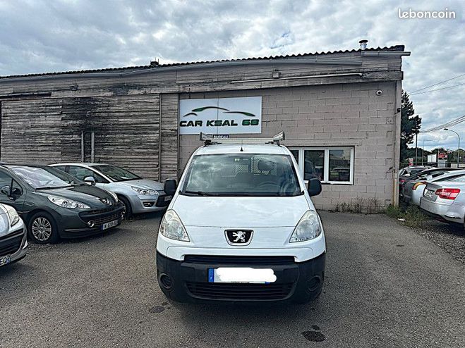 Peugeot Partner 121 L2 HDI90 PACK CD CLIM Blanc de 2011