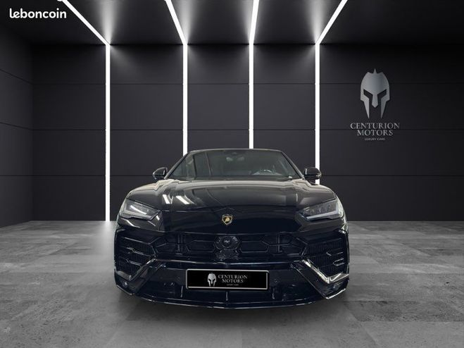 Lamborghini Urus 4.0 v8 bi turbo 650 Noir de 2019