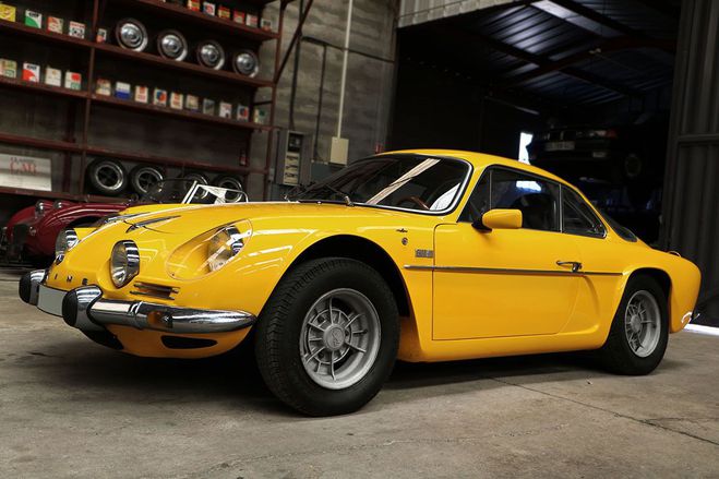 Alpine Renault A110 1300 G VA jaune de 1969