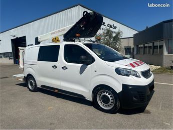  Voir détails -Peugeot Expert 2.0 nacelle Klubb 11m à   La Boisse (01)