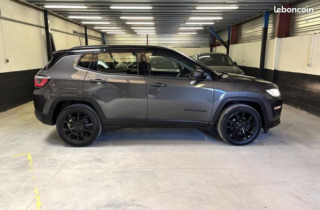 Jeep Compass MY20 1.3 GSE T4 150 ch Essence Boite aut Gris de 2021