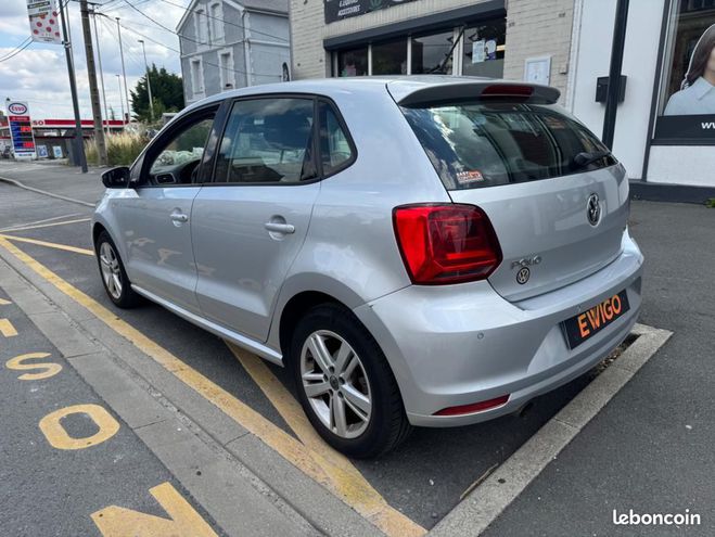 Volkswagen Polo 1.2 TSI 90 BLUEMOTION LOUNGE Gris de 2015