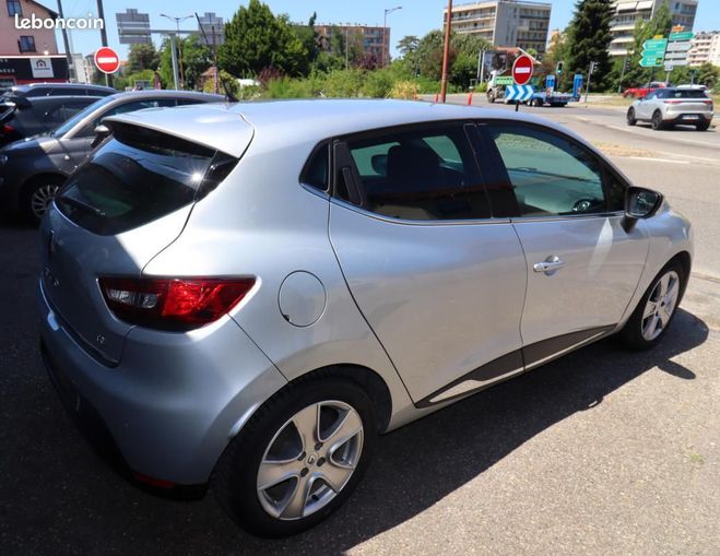 Renault Clio 1.5 DCI 90 CH INTENS   PACK R-LINK CAMER Gris de 2014