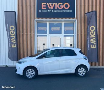  Voir détails -Renault Zoe R90 ZE 90 58PPM 40KWH LIFE BVA LOCATION  à Cholet (49)