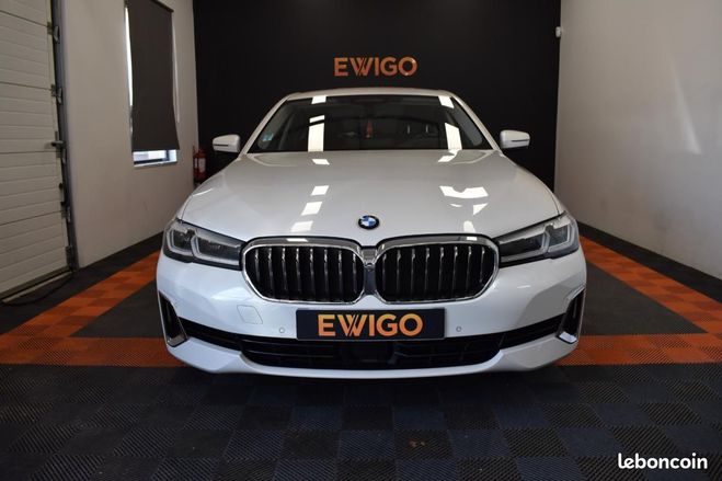 BMW Serie 5 3.0 530 D 285 HYBRID 48VOLT MHEV LUXURY  Blanc de 2021