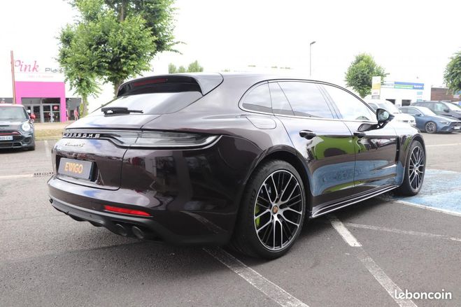 Porsche Panamera SPORT TURISMO 4S 2.9 E-HYBRID 560ch PHEV Violet de 2020