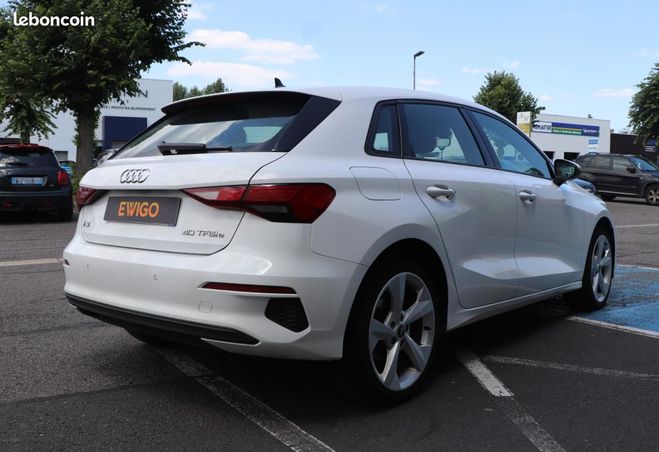 Audi A3 Sportback 40 TFSIE 204ch BUSINESS S-TRON Blanc de 2021