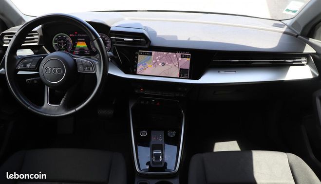 Audi A3 Sportback 40 TFSIE 204ch BUSINESS S-TRON Blanc de 2021