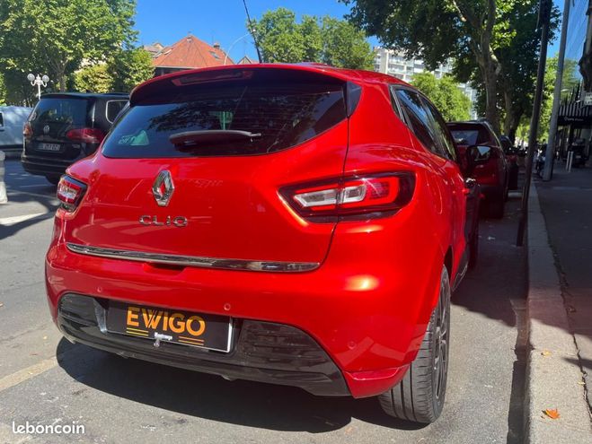 Renault Clio 0.9 TCE 90 ENERGY BUSINESS Rouge de 2019