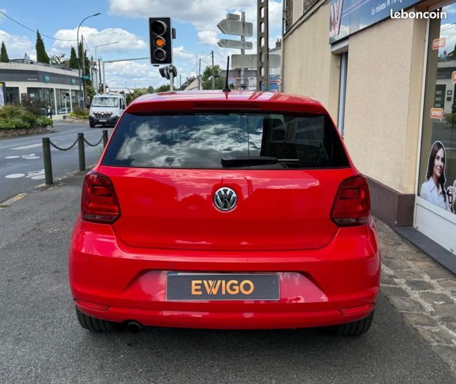 Volkswagen Polo 1.2 TSI 110Ch BLUEMOTION SPORTLINE PREMI Rouge de 2015
