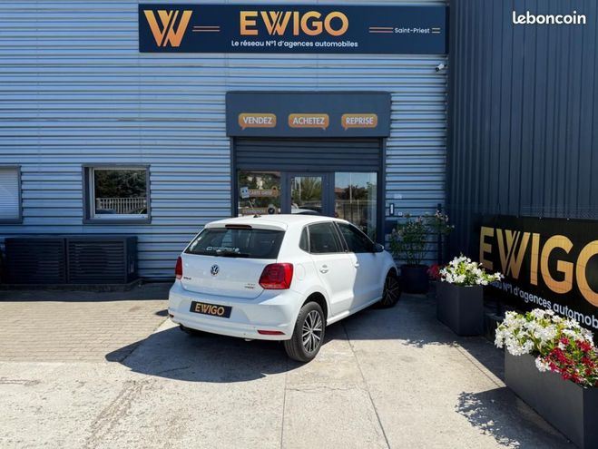 Volkswagen Polo 1.2 TSI 90ch Match CARPLAY Radar AV-AR Blanc de 2017